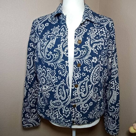 CHARTER CLUB Denim Jacket Blue White Floral Paisley Button Front Size M - Picture 1 of 9